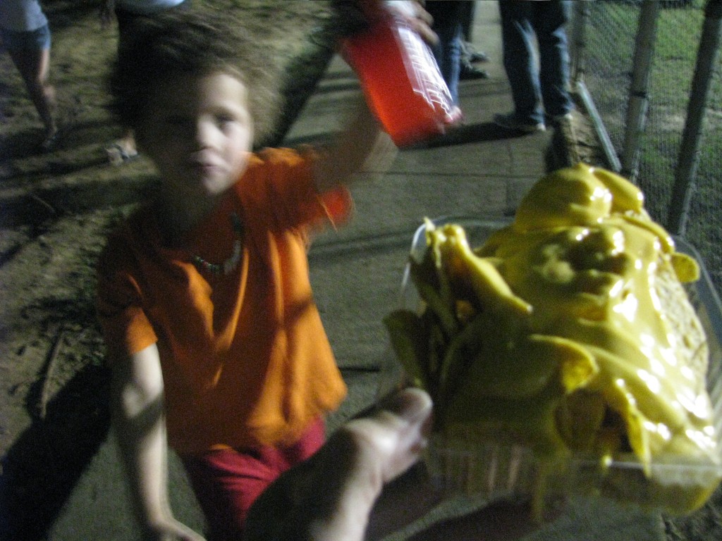 044